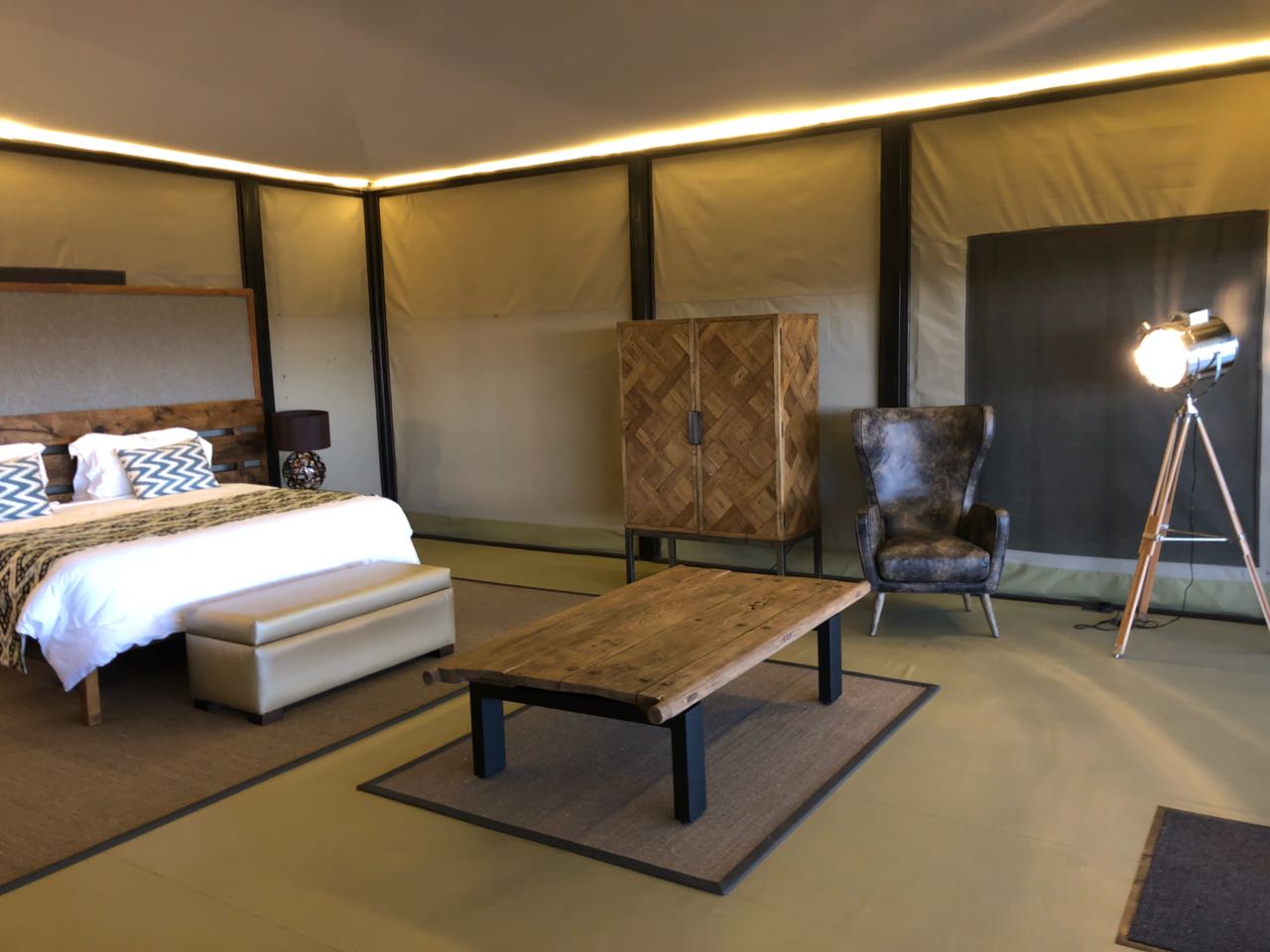 62555af6e1617e82b28b8cce